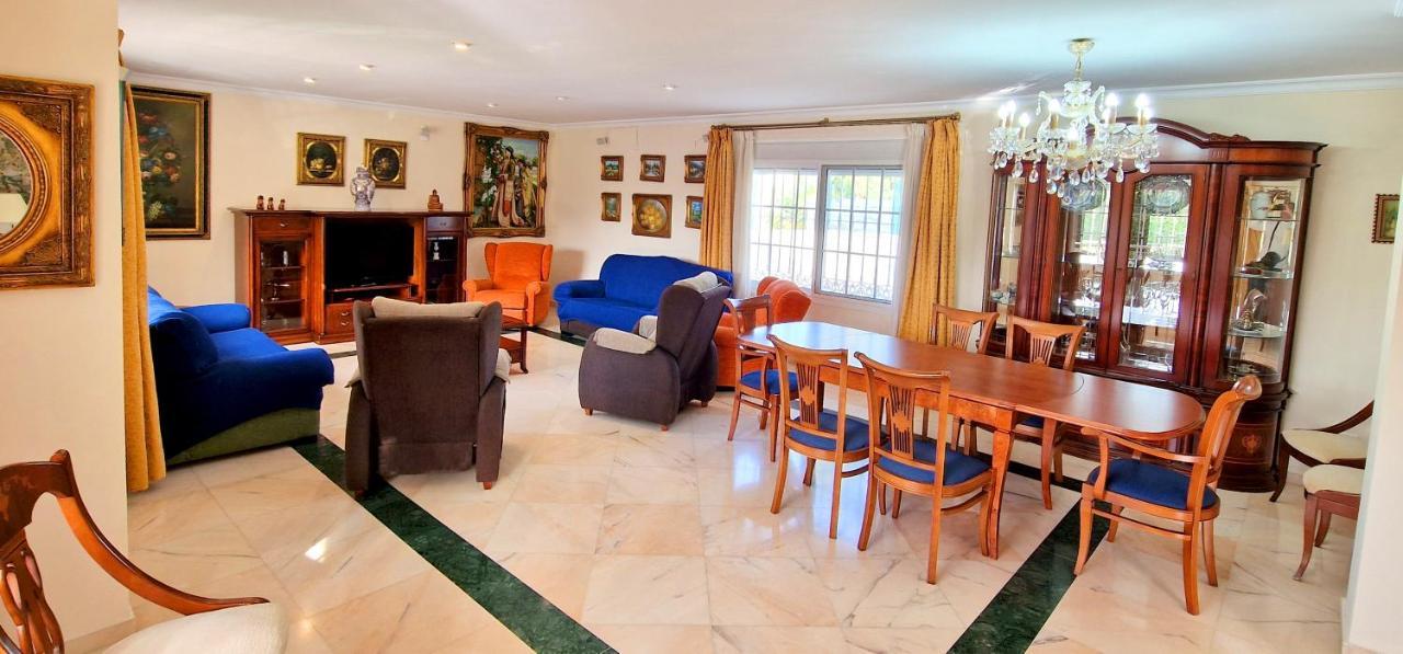 Golden Villa Costa Del Sol - Big Private Pool - Bbq - Good Location Fuengirola Exterior photo