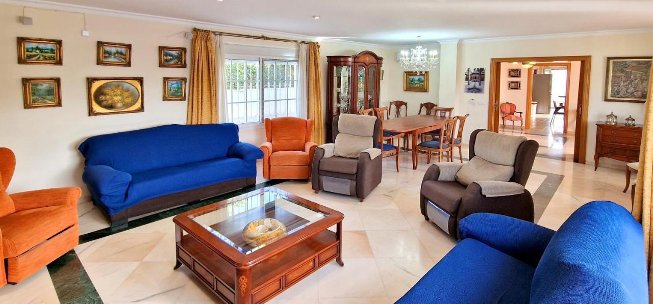 Golden Villa Costa Del Sol - Big Private Pool - Bbq - Good Location Fuengirola Exterior photo